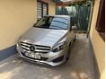MERCEDES-BENZ 200 