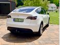 TESLA MODEL Y 2024/2 - 4