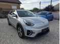 KIA NIRO e-Niro 64kWh Silver 1.Tulaj! 2db gyárikulcs! Végig szervízelt! Hőszivattyú! Gyárifény!