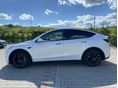 TESLA MODEL Y 2023/3 - 5