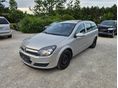 OPEL ASTRA H Caravan 1.4 Optima rozsdamentes. kevés km. panoráma tető