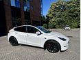 TESLA MODEL Y 2023/3 - 5