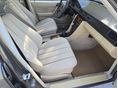 MERCEDES-BENZ 300 1986/5 - 8