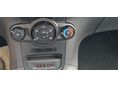 FORD FIESTA 2016/10 - 25