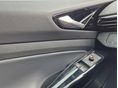 VOLKSWAGEN ID.4 2022/12 - 9