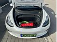 TESLA MODEL 3 2022/10 - 7