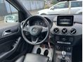 MERCEDES-BENZ B 180 2016/2 - 11