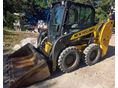 NEW HOLLAND L213 LOADER