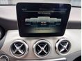MERCEDES-BENZ GLA 180 2017/5 - 24