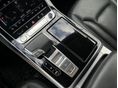 AUDI Q7 2020/7 - 8