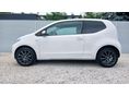 VOLKSWAGEN UP 2012/1 - 4