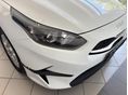 KIA CEE'D Ceed SW 1.5 T-GDI Gold GARANCIÁLIS SZERVIZKÖNYVES BALESETMENTES ÜLÉS-KORMÁNYFŰTÉS