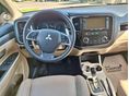 MITSUBISHI OUTLANDER 2015/6 - 6