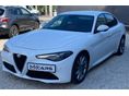 ALFA ROMEO GIULIA 2.2 D Super Q4 (Automata) DIG.LED! SÁVTARTÓ! HOLTTÉRFIGYELŐ! NAVI! KAMERA! BŐR BELSŐ! FRISS MŰSZAKI!
