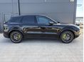 PORSCHE CAYENNE 2022/2 - 5