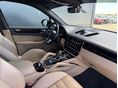 PORSCHE CAYENNE 2022/2 - 19