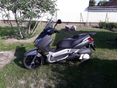 YAMAHA X-MAX 250 