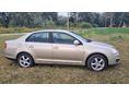 VOLKSWAGEN JETTA 1.6 Trendline
