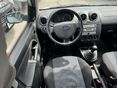 FORD FIESTA 2004/2 - 11