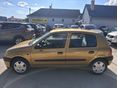 RENAULT CLIO 2000/8 - 6