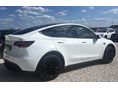 TESLA MODEL Y 2024/3 - 4