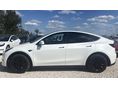 TESLA MODEL Y 2024/3 - 9