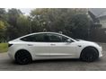 TESLA MODEL 3 2022/12 - 9