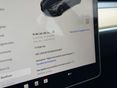 TESLA MODEL 3 2022/3 - 18