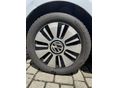 VOLKSWAGEN UP 2017/10 - 9
