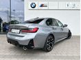 BMW 320 2025/4 - 6