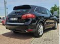 PORSCHE CAYENNE 2010/6 - 3