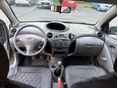 TOYOTA YARIS 2002/12 - 5