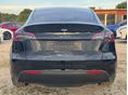 TESLA MODEL Y 2024/3 - 6