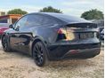 TESLA MODEL Y 2024/3 - 7
