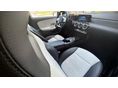 MERCEDES-BENZ A 200 2022/8 - 11