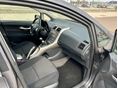 TOYOTA AURIS 2008 - 5