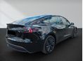 TESLA MODEL 3 2024/4 - 5