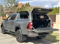 TOYOTA HILUX 2023/1 - 9