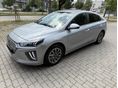 HYUNDAI IONIQ electric Premium (Automata) LED/Tolatókamera/Ülésfűtés/Infinity hifi/Hőszivattyú/Balesetmentes/2 Kábel