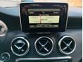 MERCEDES-BENZ A 180 2014/11 - 17