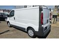 RENAULT TRAFIC 2008/1 - 6