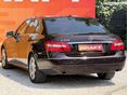 MERCEDES-BENZ E-OSZTÁLY 2010/10 - 9