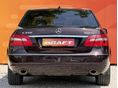 MERCEDES-BENZ E-OSZTÁLY 2010/10 - 10