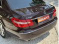 MERCEDES-BENZ E-OSZTÁLY 2010/10 - 13