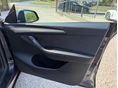 TESLA MODEL Y 2022/5 - 12