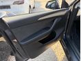 TESLA MODEL Y 2022/5 - 16