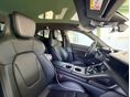 PORSCHE TAYCAN 2024/10 - 7