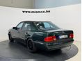 MERCEDES-BENZ E 240 1999/3 - 5