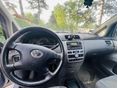 TOYOTA AVENSIS VERSO 2003/12 - 9