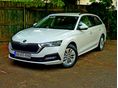 SKODA OCTAVIA Combi 2.0 TDI SCR Ambition Magyarországi első tulaj manuális váltó led lámpa